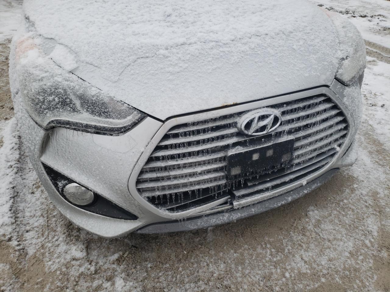 Photo 9 from auction – 2013 HYUNDAI VELOSTER T with VIN KMHTC6AE6DU109090