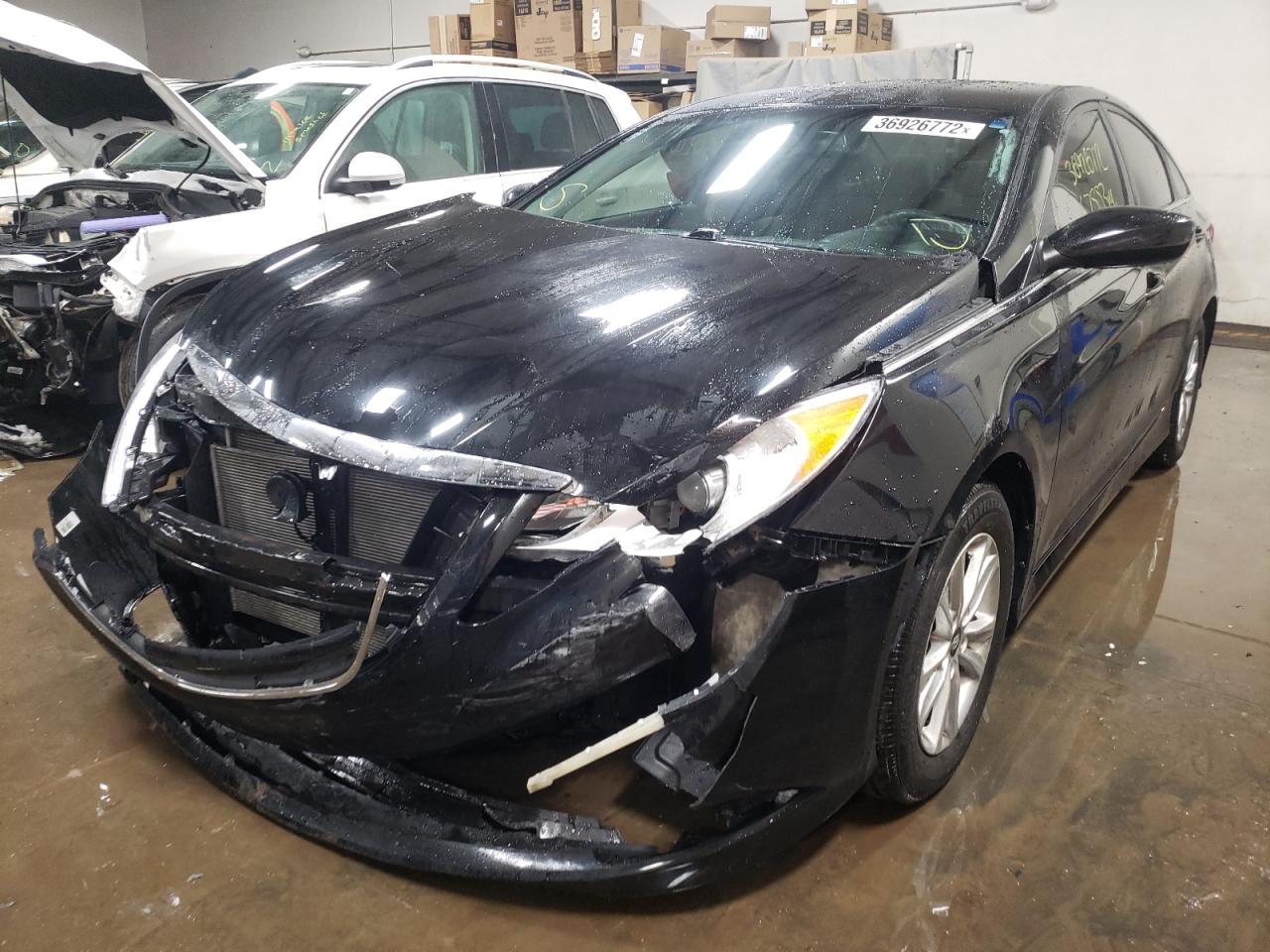 Photo 2 from auction – 2014 HYUNDAI SONATA GLS with VIN 5NPEB4AC3EH902068