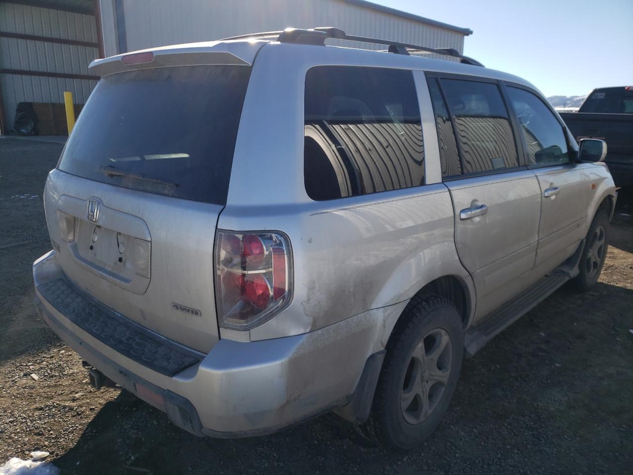 Photo 4 from auction – 2007 HONDA PILOT EX with VIN 5FNYF18437B018485