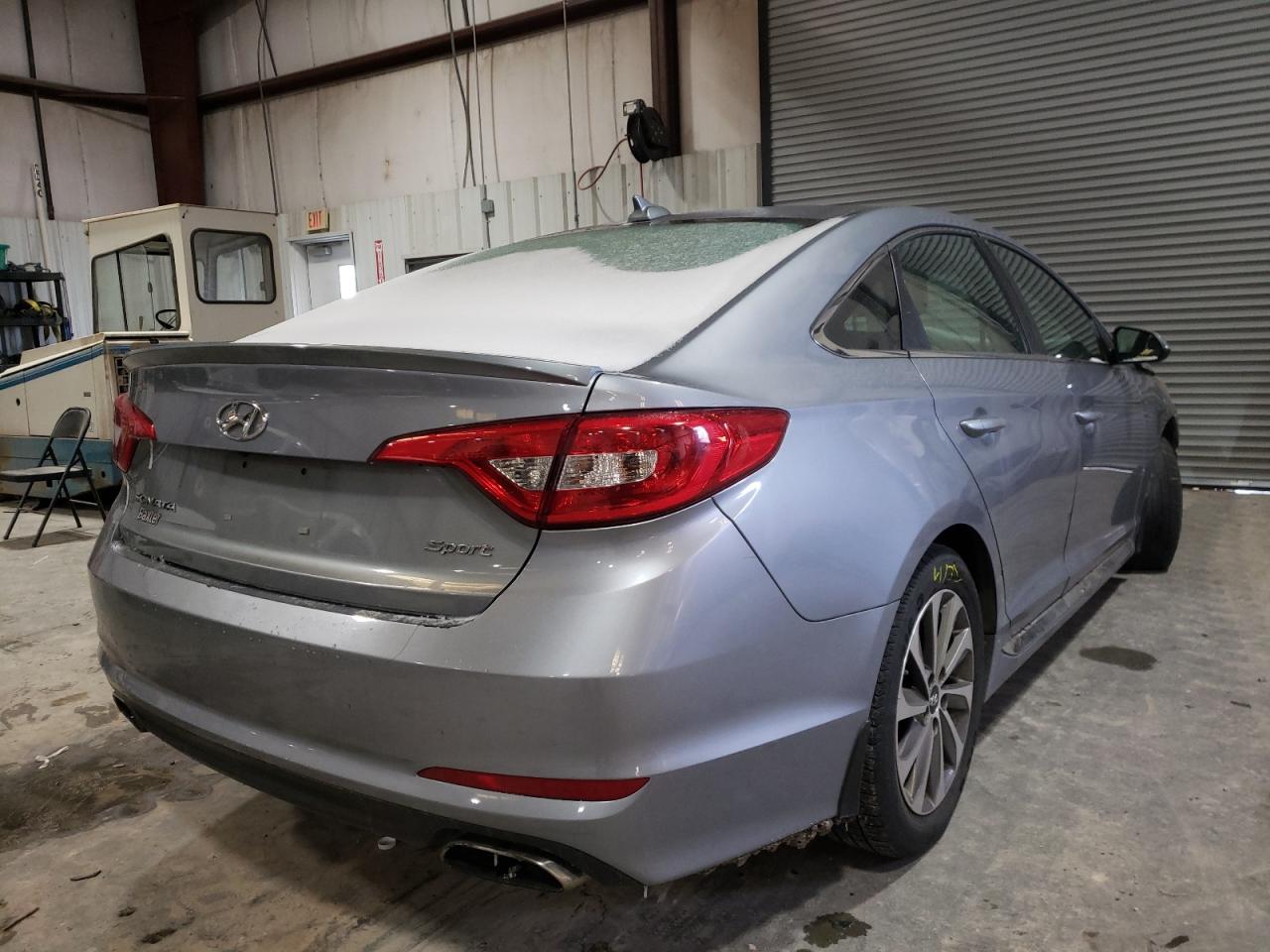 Photo 4 from auction – 2016 HYUNDAI SONATA SPO with VIN 5NPE34AF9GH353115
