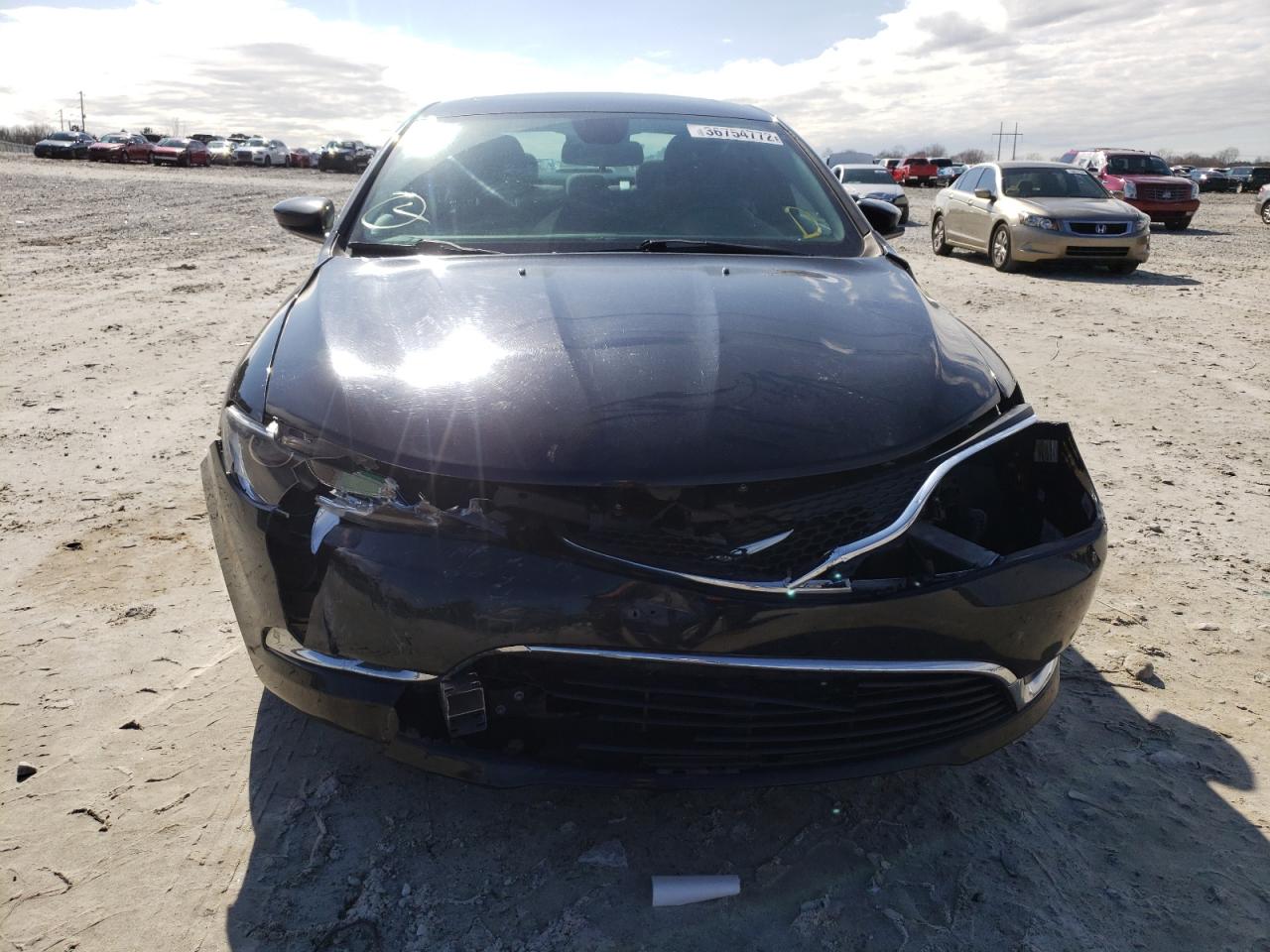 Photo 9 from auction – 2015 CHRYSLER 200 LIMITE with VIN 1C3CCCAB3FN649409