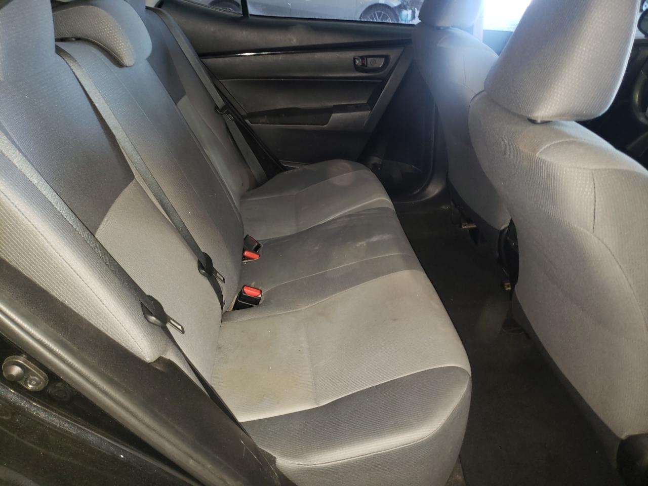 Photo 6 from auction – 2018 TOYOTA COROLLA L with VIN 5YFBURHE2JP763341