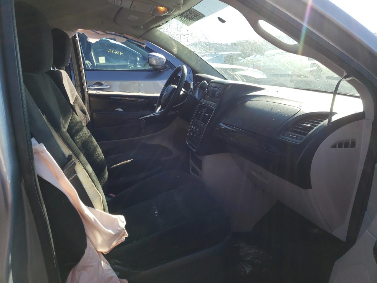 Photo 5 from auction – 2015 DODGE GRAND CARA with VIN 2C4RDGBG2FR641213