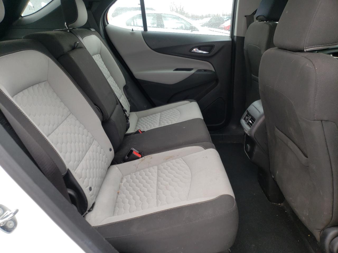 Photo 6 from auction – 2018 CHEVROLET EQUINOX LS with VIN 2GNAXHEV0J6115295