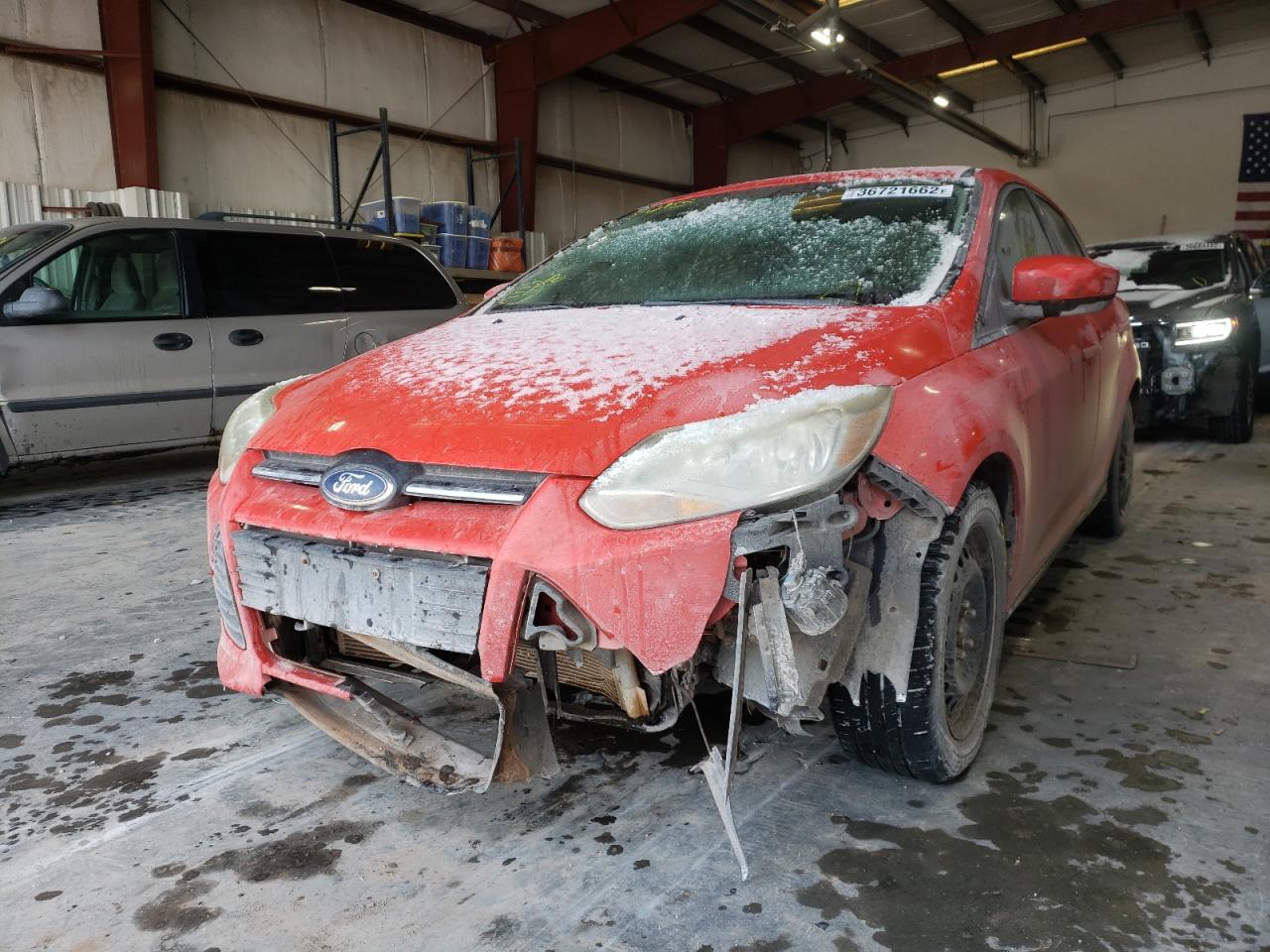 Photo 2 from auction – 2012 FORD FOCUS SE with VIN 1FAHP3F21CL130385