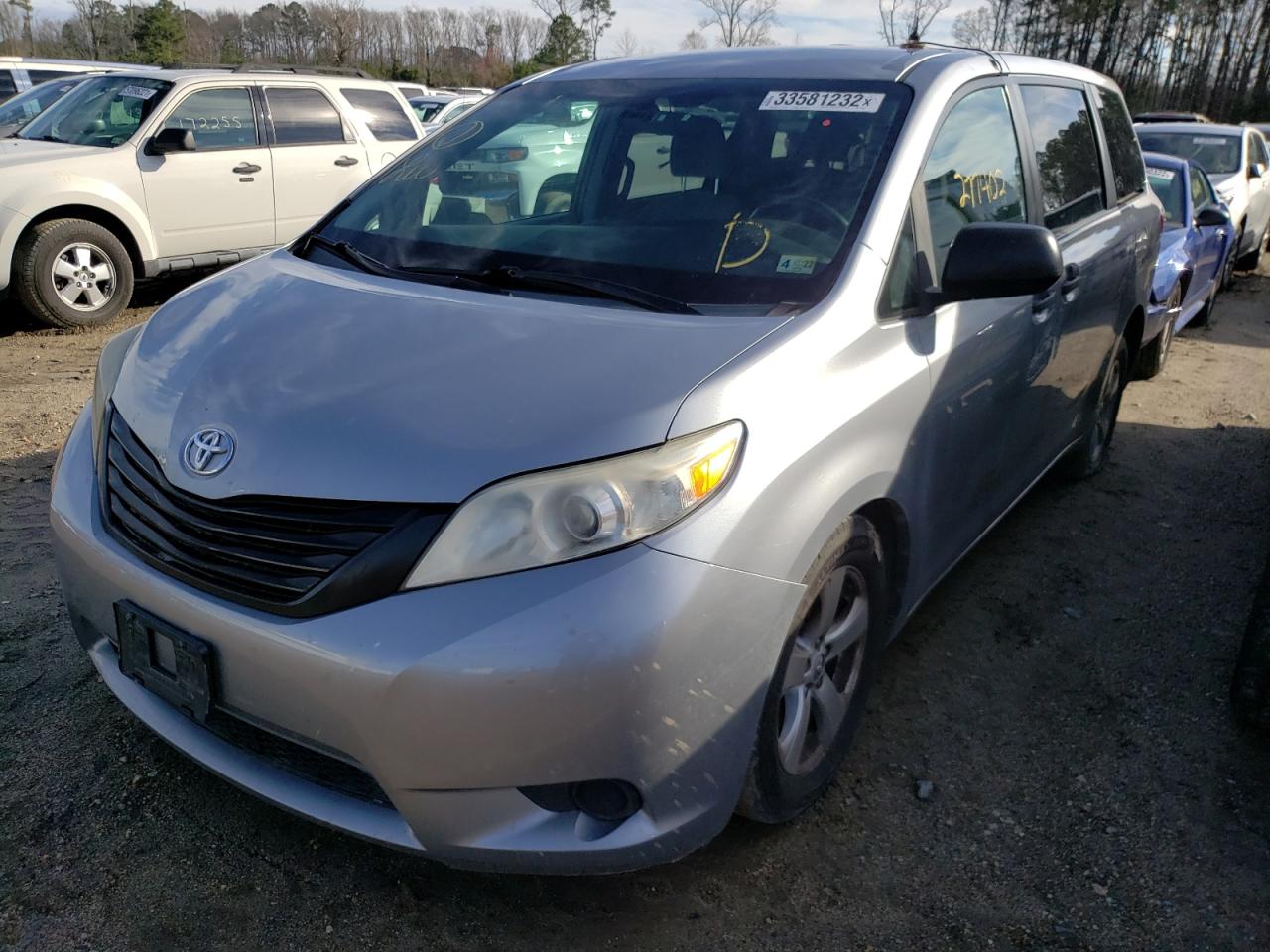 Photo 2 from auction – 2016 TOYOTA SIENNA with VIN 5TDZK3DC3GS711013