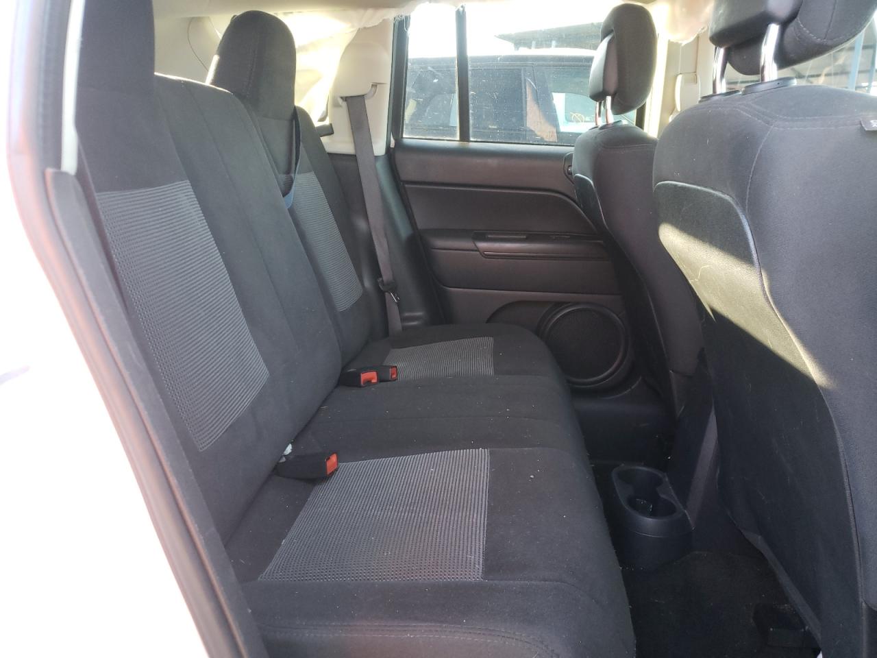 Photo 6 from auction – 2016 JEEP COMPASS SP with VIN 1C4NJCBA4GD665593