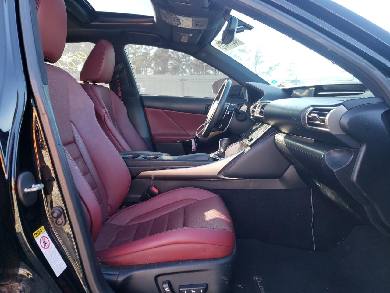 Photo 5 from auction – 2014 LEXUS IS 250 with VIN JTHCF1D20E5008427