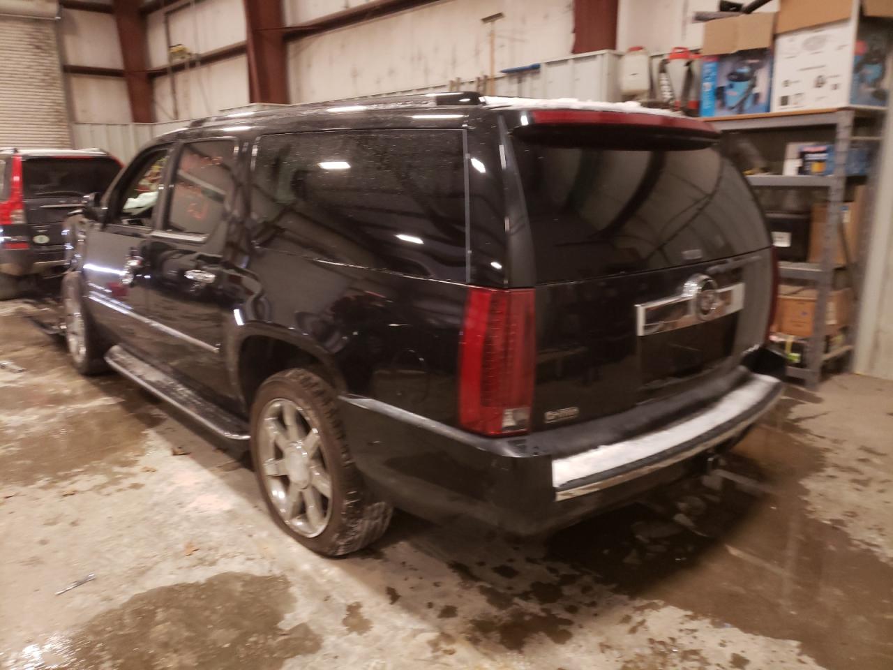 Photo 3 from auction – 2007 CADILLAC ESCALADE E with VIN 1GYFK66877R365134