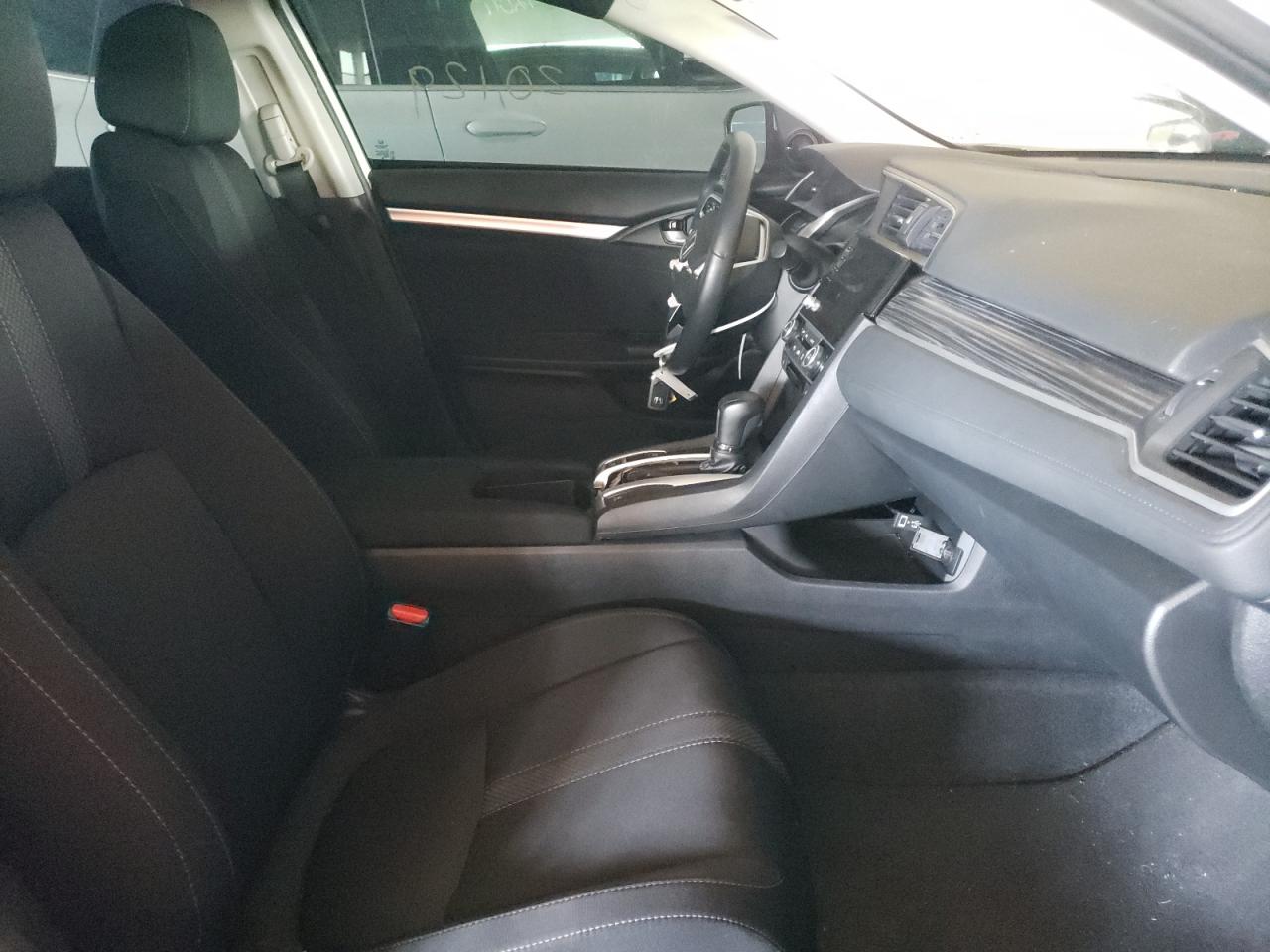 Photo 5 from auction – 2021 HONDA CIVIC EX with VIN 19XFC1F33ME200313