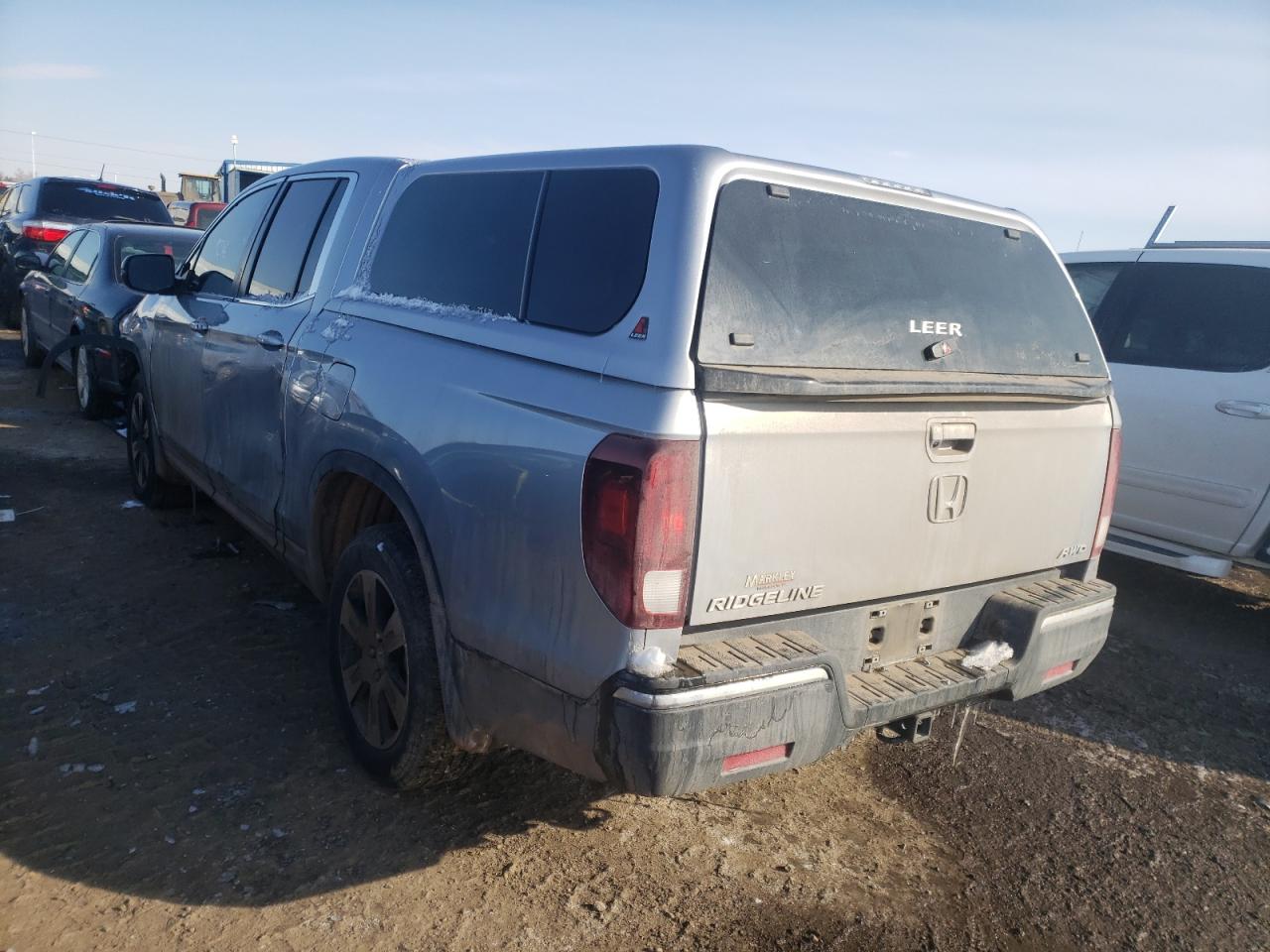 Photo 3 from auction – 2020 HONDA RIDGELINE with VIN 5FPYK3F55LB029282