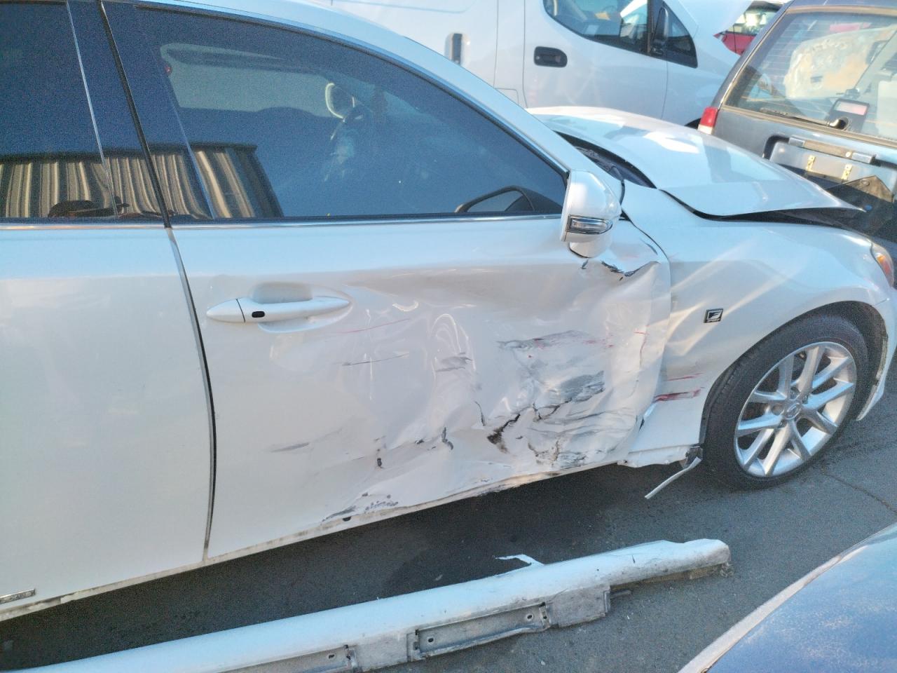 Photo 9 from auction – 2012 LEXUS IS 250 with VIN JTHBF5C21C5169001