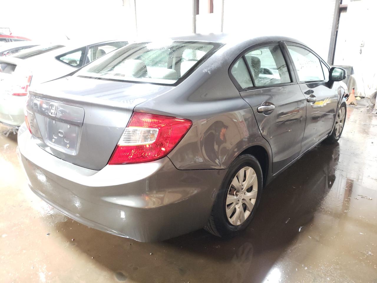 Photo 4 from auction – 2012 HONDA CIVIC LX with VIN 19XFB2F55CE327864
