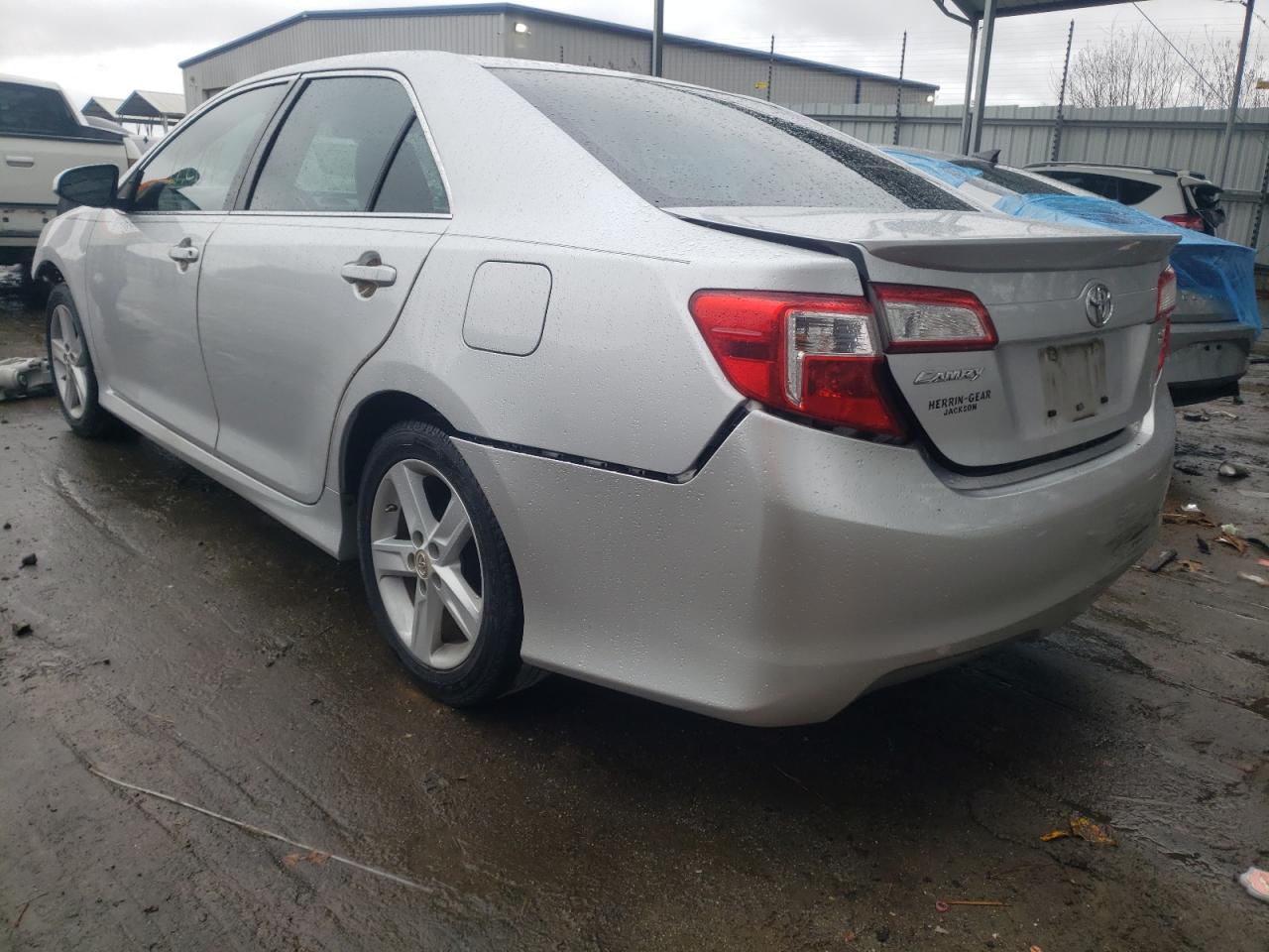 Photo 3 from auction – 2012 TOYOTA CAMRY BASE with VIN 4T1BF1FK5CU103025