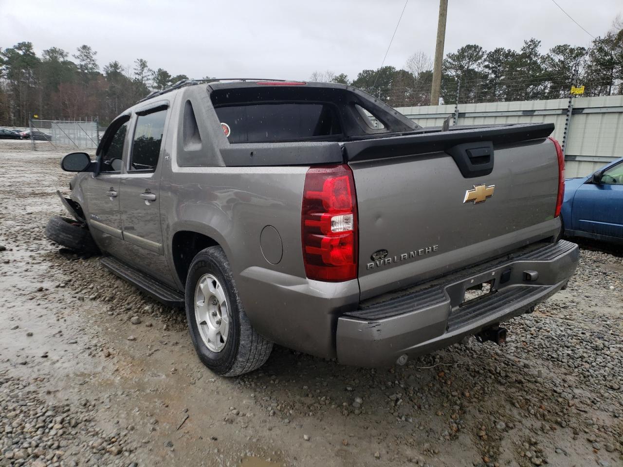 Photo 3 from auction – 2007 CHEVROLET AVALANCHE with VIN 3GNFK12397G114223