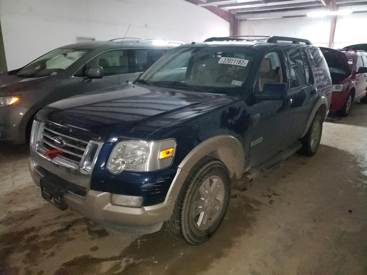Photo 2 from auction – 2008 FORD EXPLORER with VIN 1FMEU64E18UB29609
