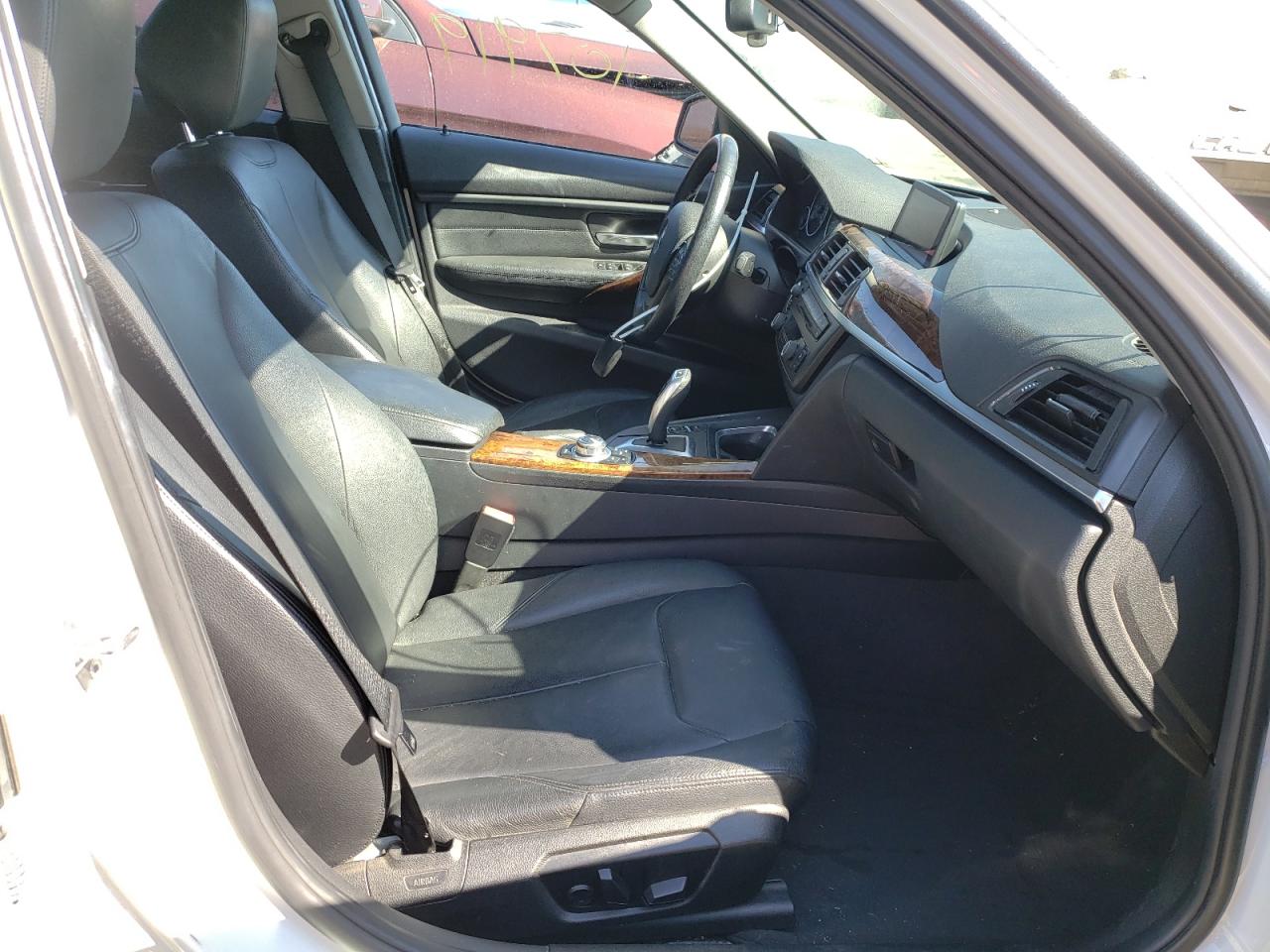 Photo 5 from auction – 2013 BMW 335 I with VIN WBA3A9G58DNP37162