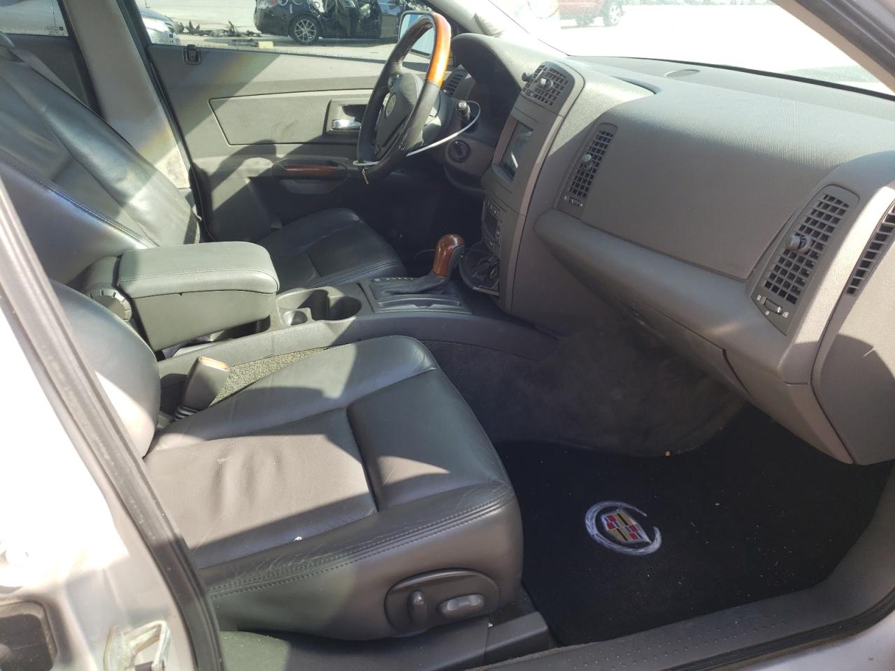 Photo 5 from auction – 2003 CADILLAC CTS with VIN 1G6DM57N930129527