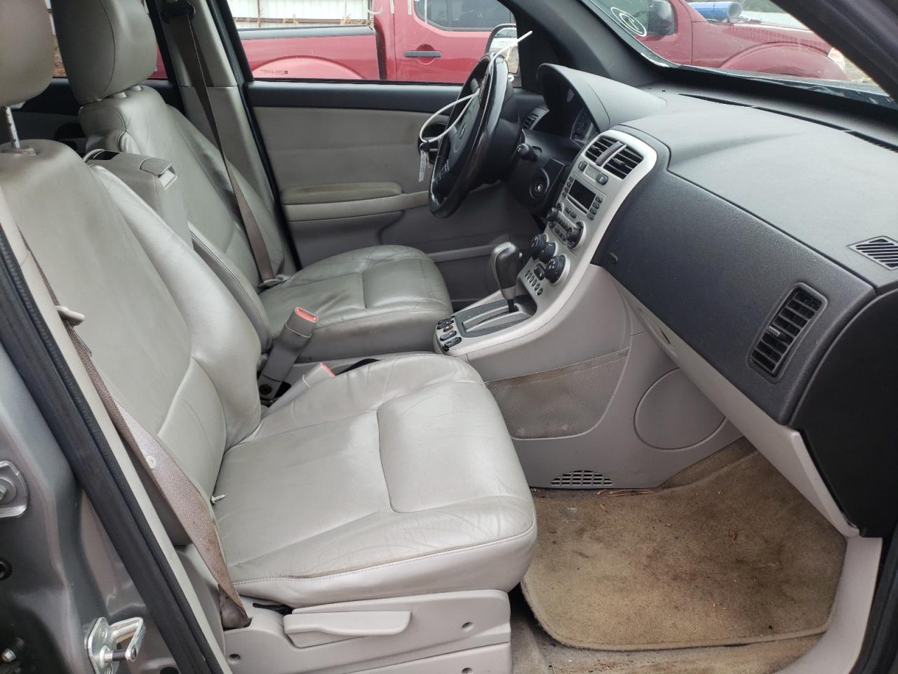 Photo 5 from auction – 2006 CHEVROLET EQUINOX LT with VIN 2CNDL63FX66004872