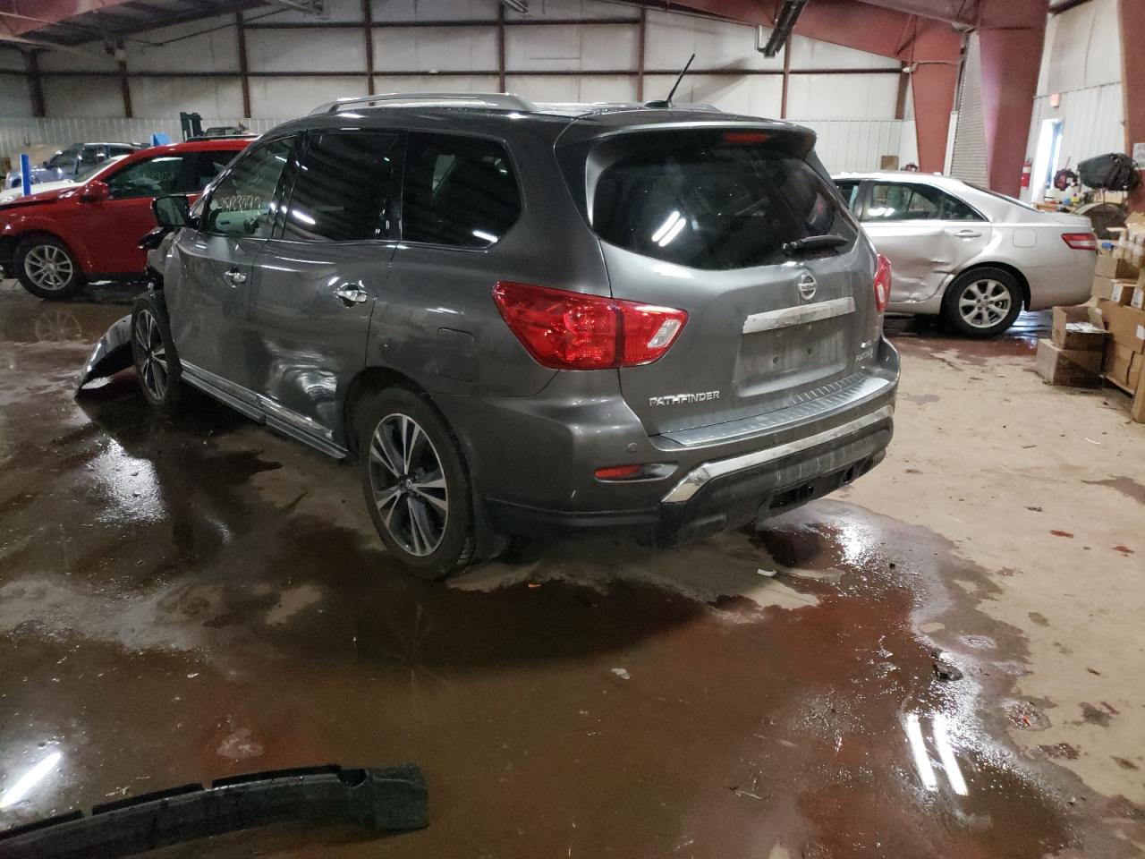 Photo 3 from auction – 2017 NISSAN PATHFINDER with VIN 5N1DR2MM3HC645702