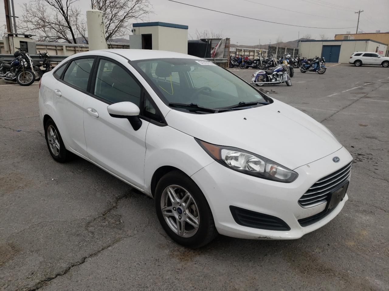 FORD FIESTA SE 2017 with VIN 3FADP4BJ2HM119550 - Photo from auction