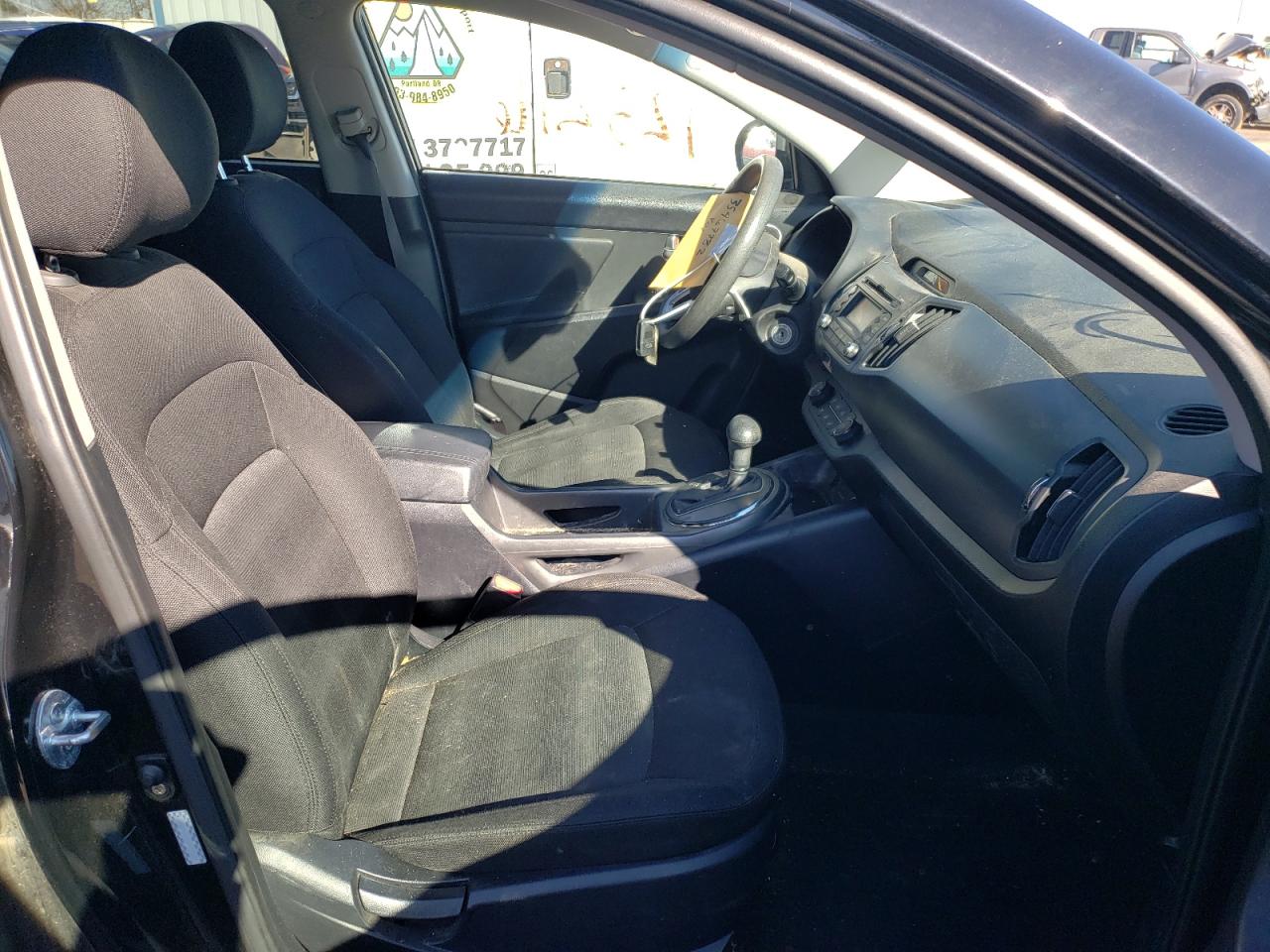 Photo 5 from auction – 2012 KIA SPORTAGE L with VIN KNDPBCA21C7217563