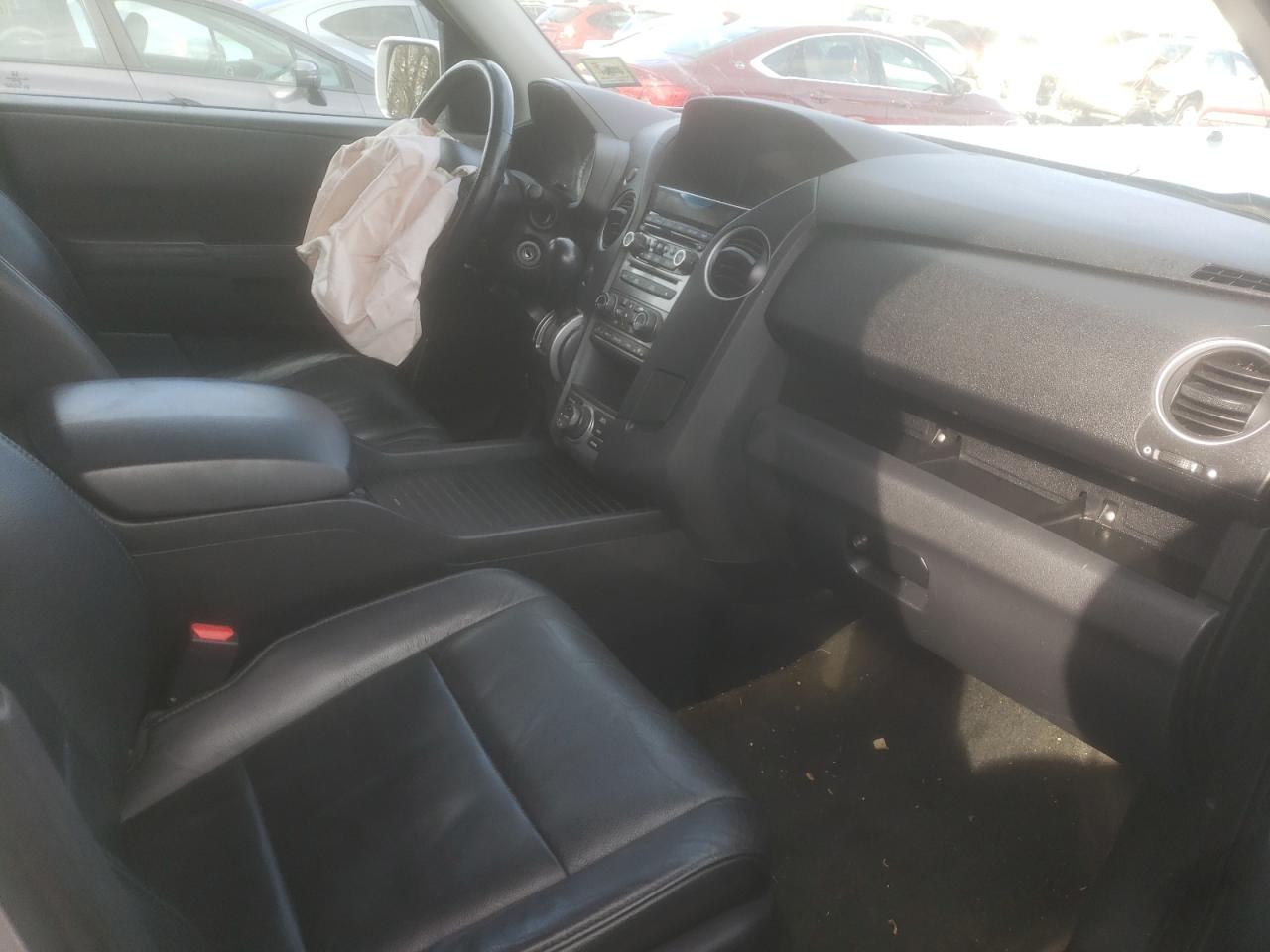Photo 5 from auction – 2014 HONDA PILOT TOUR with VIN 5FNYF4H92EB055683