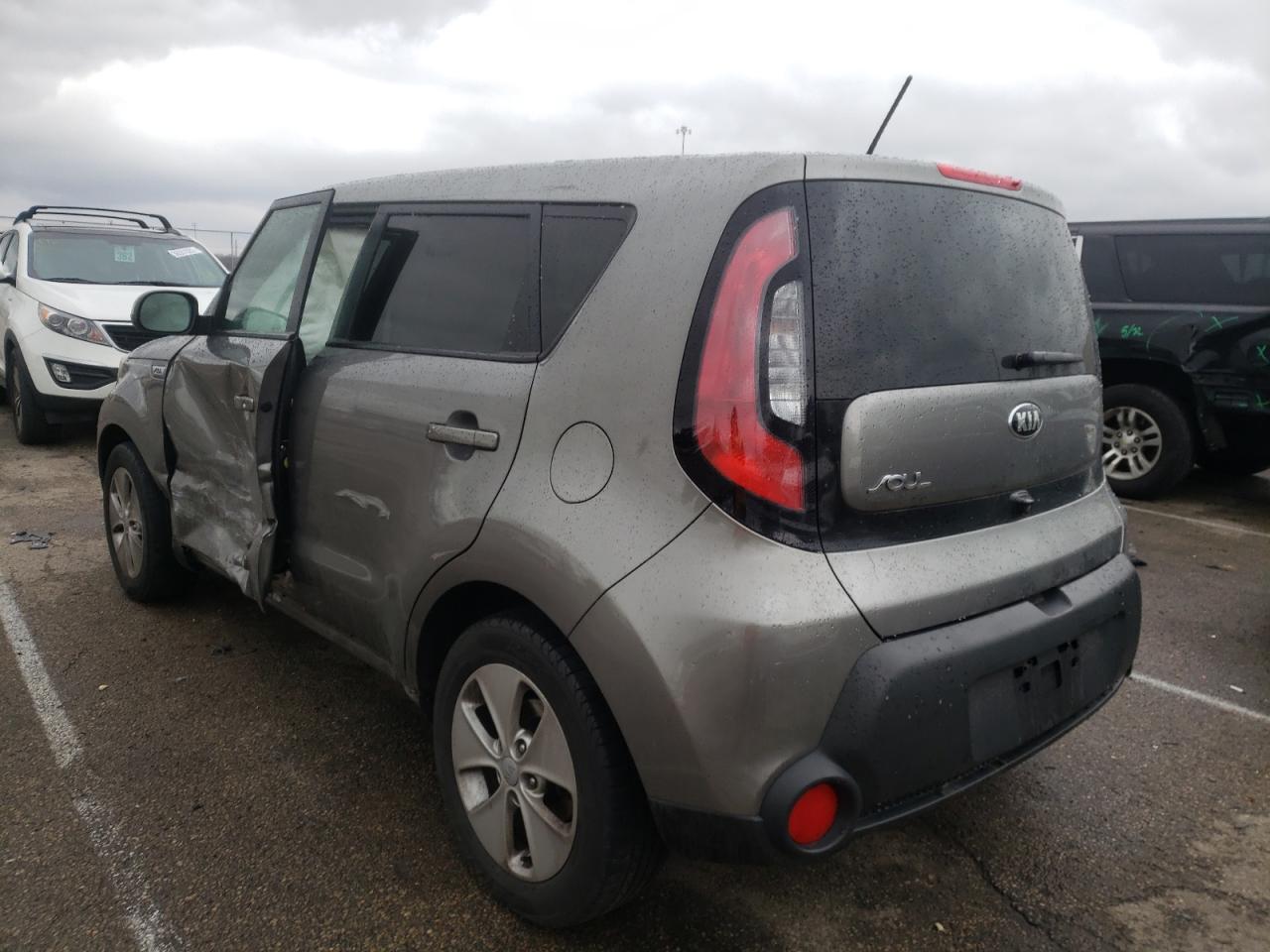 Photo 3 from auction – 2015 KIA SOUL with VIN KNDJN2A28F7215689