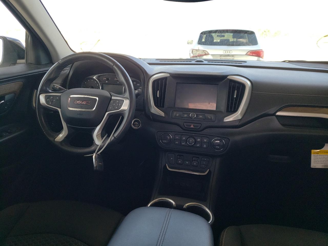 Photo 9 from auction – 2020 GMC TERRAIN SL with VIN 3GKALMEV2LL229699