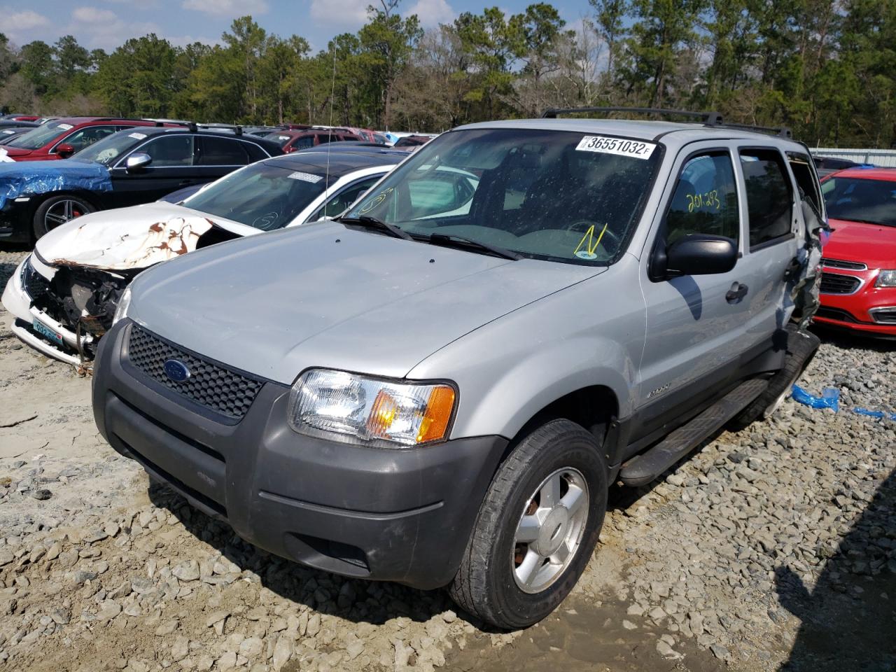 Photo 2 from auction – 2002 FORD ESCAPE with VIN 1FMYU01B12KB76808