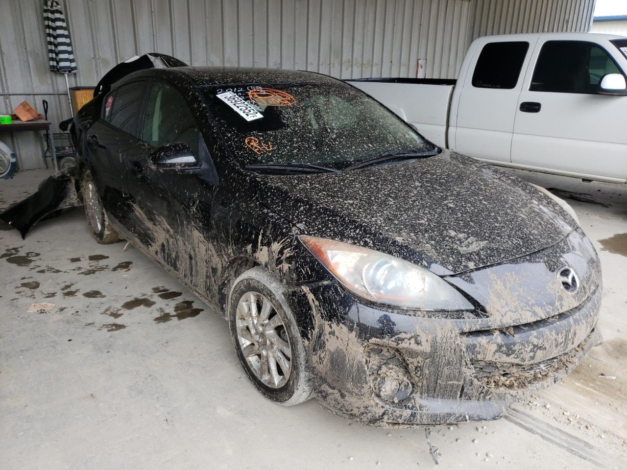 MAZDA 3 I 2012 with VIN JM1BL1V75C1676325 - Photo from auction