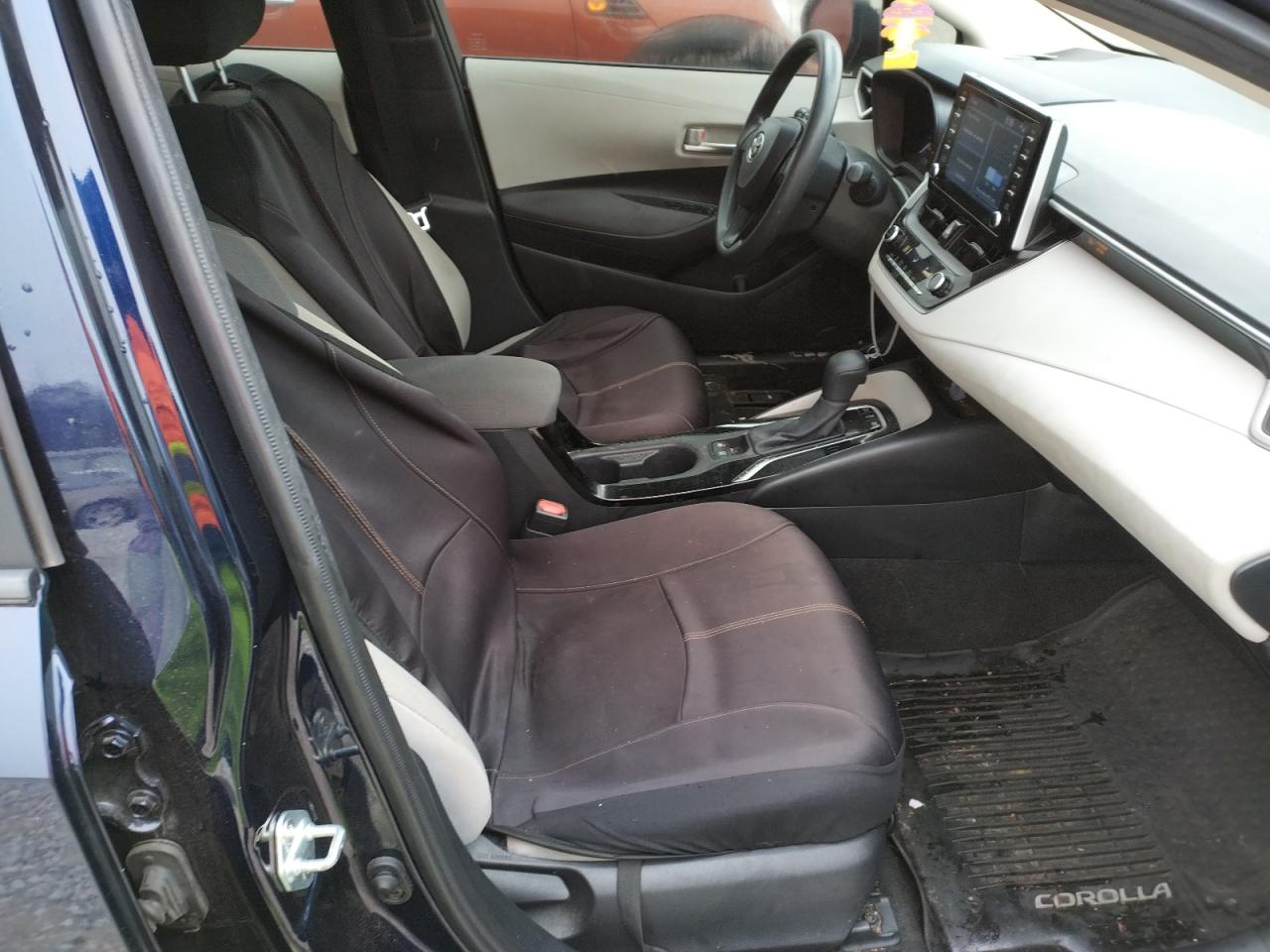 Photo 5 from auction – 2020 TOYOTA COROLLA LE with VIN JTDEBRBE4LJ024457