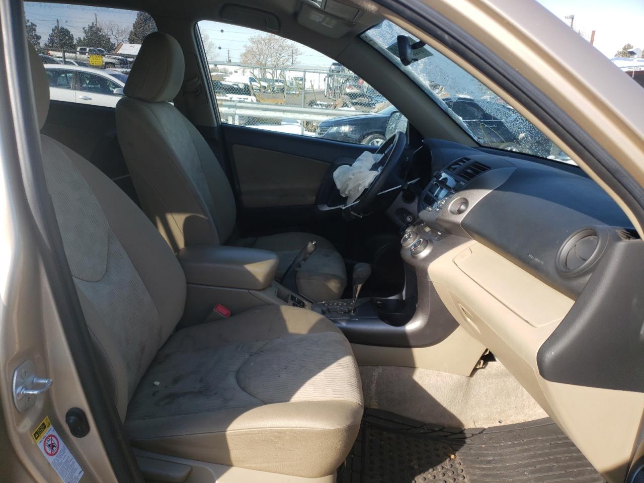 Photo 5 from auction – 2010 TOYOTA RAV4 with VIN JTMBK4DV7A5085892