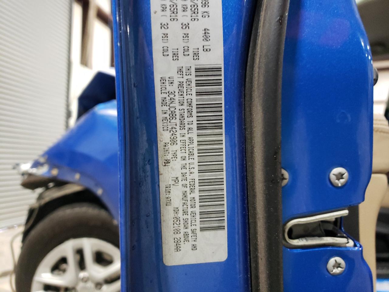 Photo 10 from auction – 2018 JEEP COMPASS SP with VIN 3C4NJCAB6JT424906