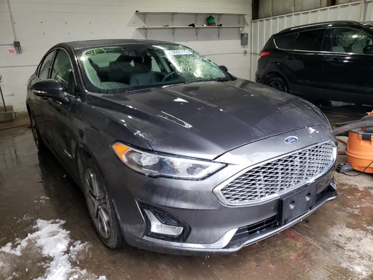 Photo 1 from auction – 2019 FORD FUSION TIT with VIN 3FA6P0RU0KR259947