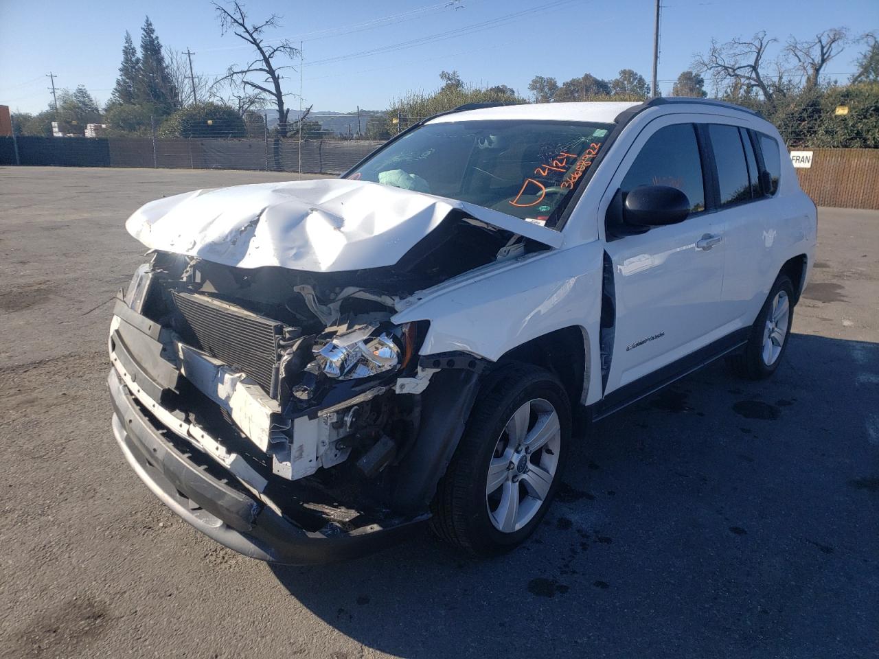 Photo 2 from auction – 2016 JEEP COMPASS SP with VIN 1C4NJCBA4GD665593