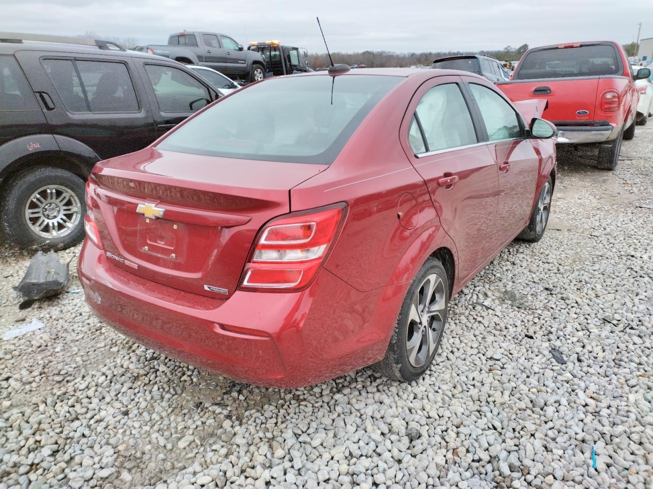 Photo 4 from auction – 2017 CHEVROLET SONIC PREM with VIN 1G1JF5SBXH4102045