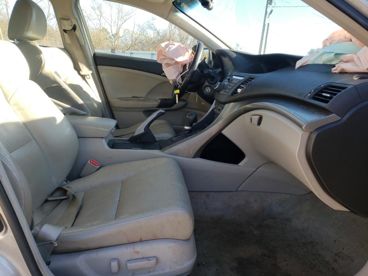 Photo 5 from auction – 2010 ACURA TSX with VIN JH4CU2F64AC005614