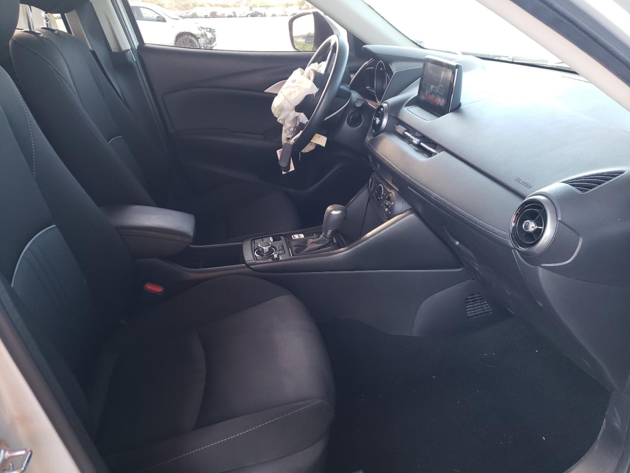 Photo 5 from auction – 2019 MAZDA CX-3 SPORT with VIN JM1DKDB77K1459889