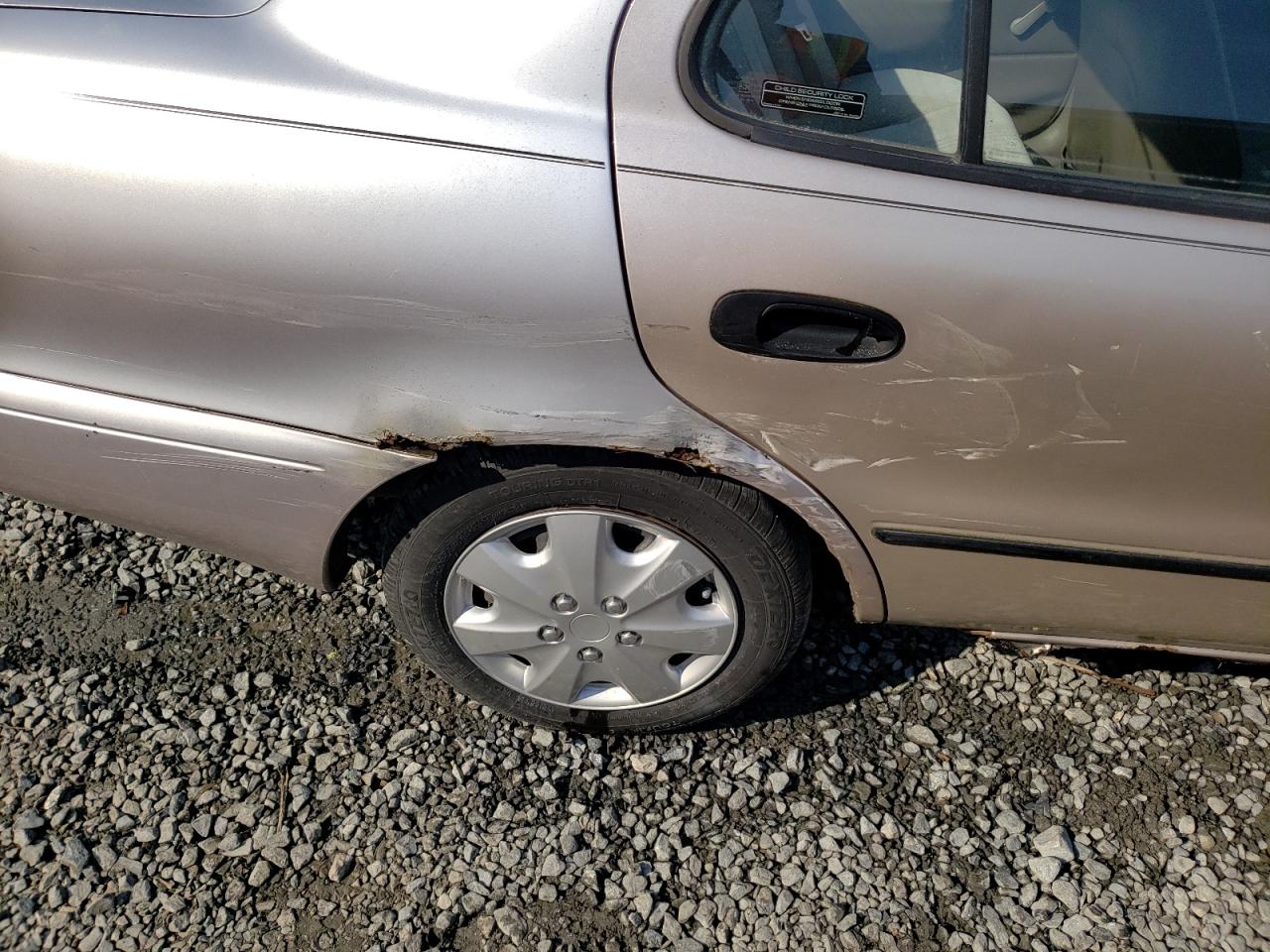 Photo 9 from auction – 1997 GEO PRIZM BASE with VIN 1Y1SK5263VZ454114
