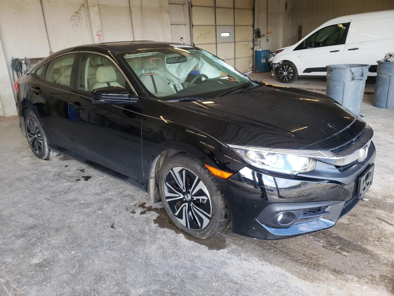 Photo 1 from auction – 2018 HONDA CIVIC EX with VIN JHMFC1F38JX002563