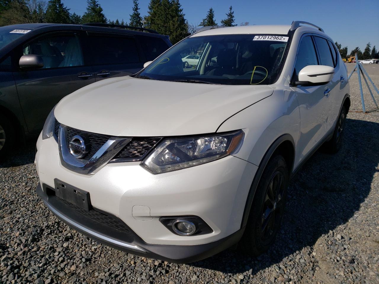 Photo 2 from auction – 2016 NISSAN ROGUE S with VIN KNMAT2MVXGP673120