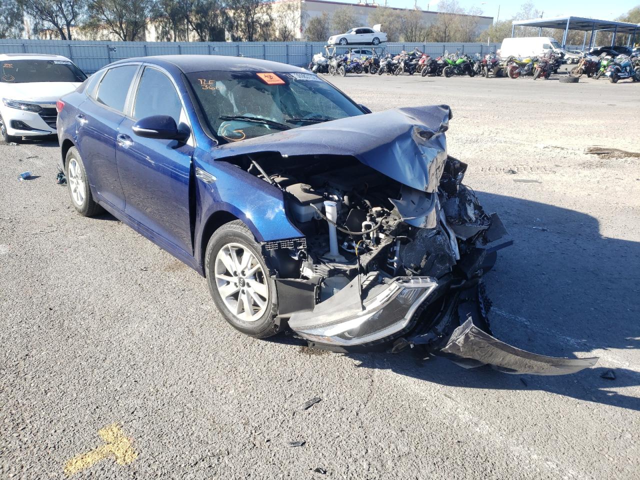 KIA OPTIMA LX 2018 with VIN 5XXGT4L36JG183603 - Photo from auction