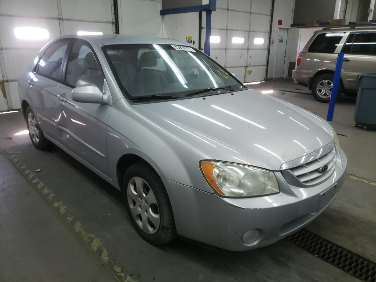 KIA SPECTRA LX 2004 with VIN KNAFE121345041381 - Photo from auction