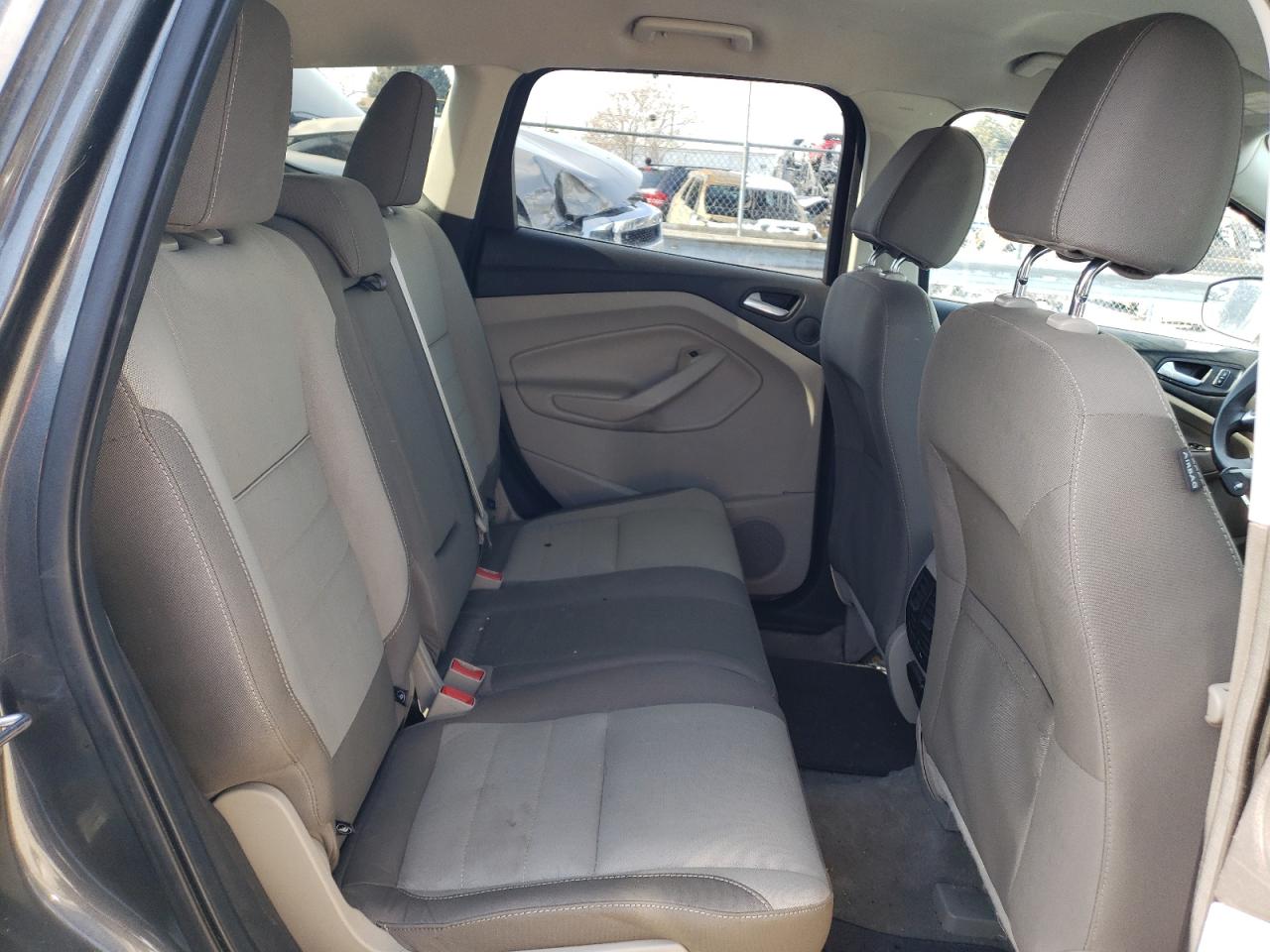 Photo 6 from auction – 2015 FORD ESCAPE SE with VIN 1FMCU9G96FUB62139