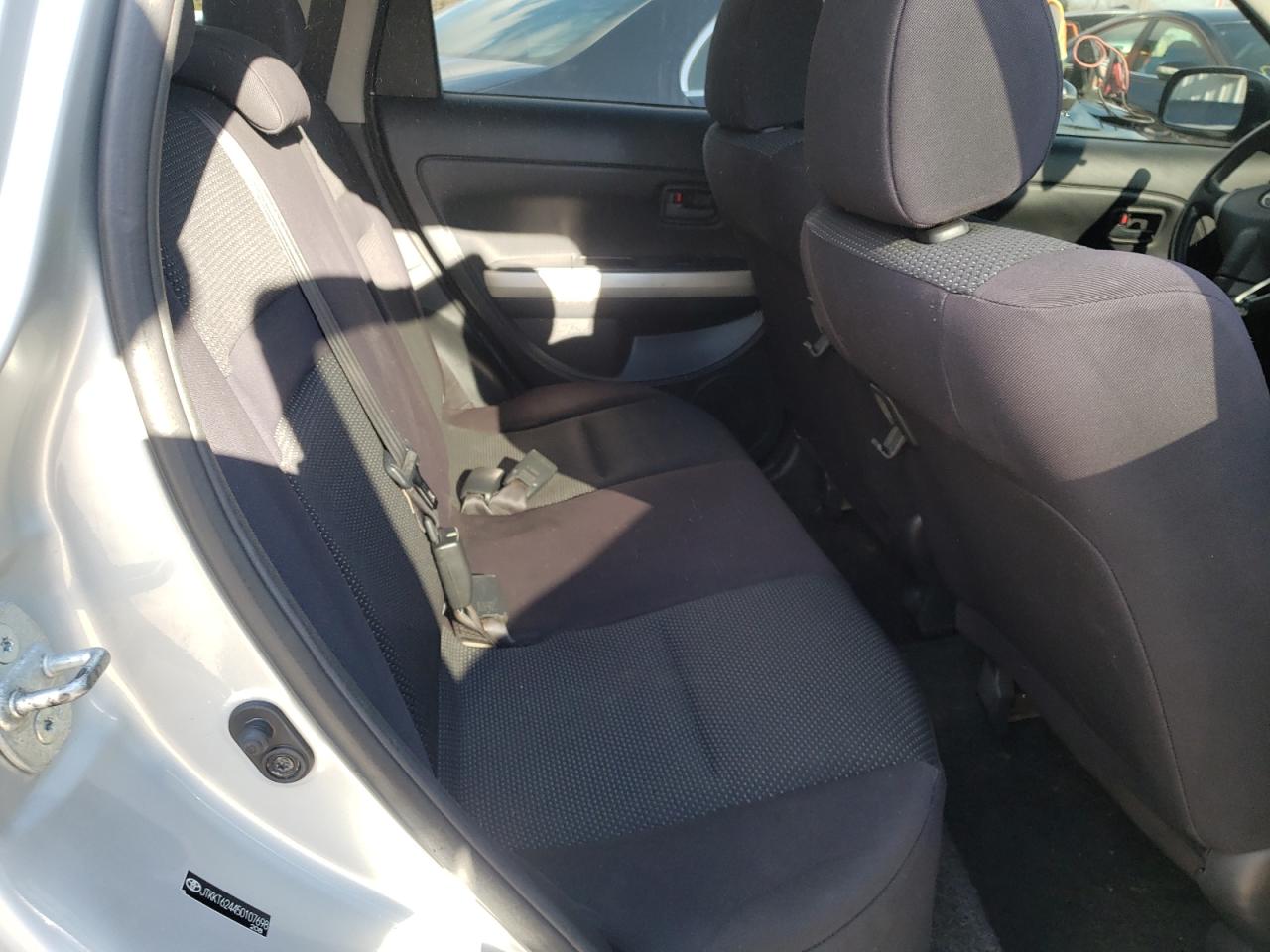 Photo 6 from auction – 2005 TOYOTA SCION XA with VIN JTKKT624450107698
