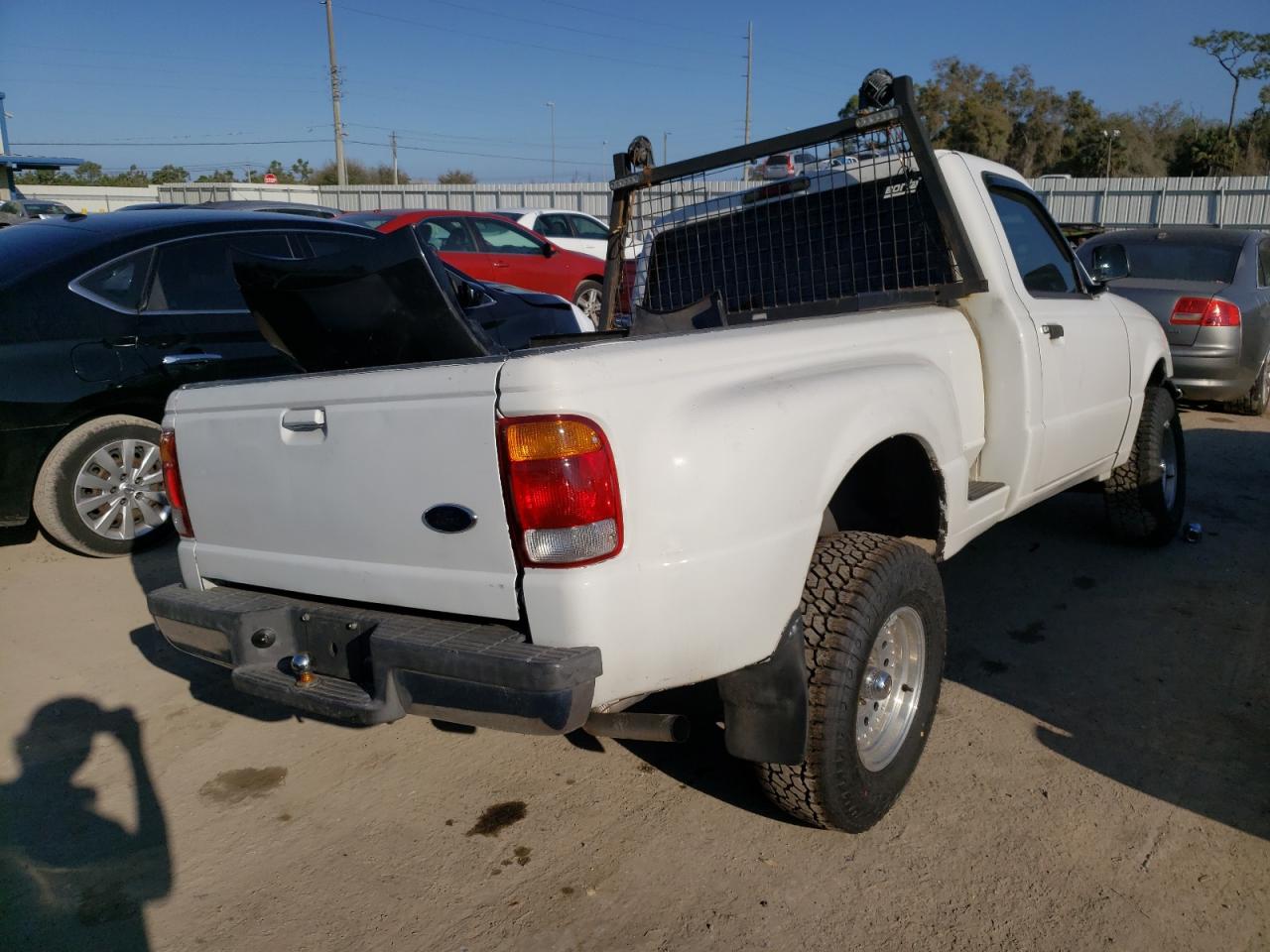 Photo 4 from auction – 1999 FORD RANGER with VIN 1FTYR10C5XUA76387