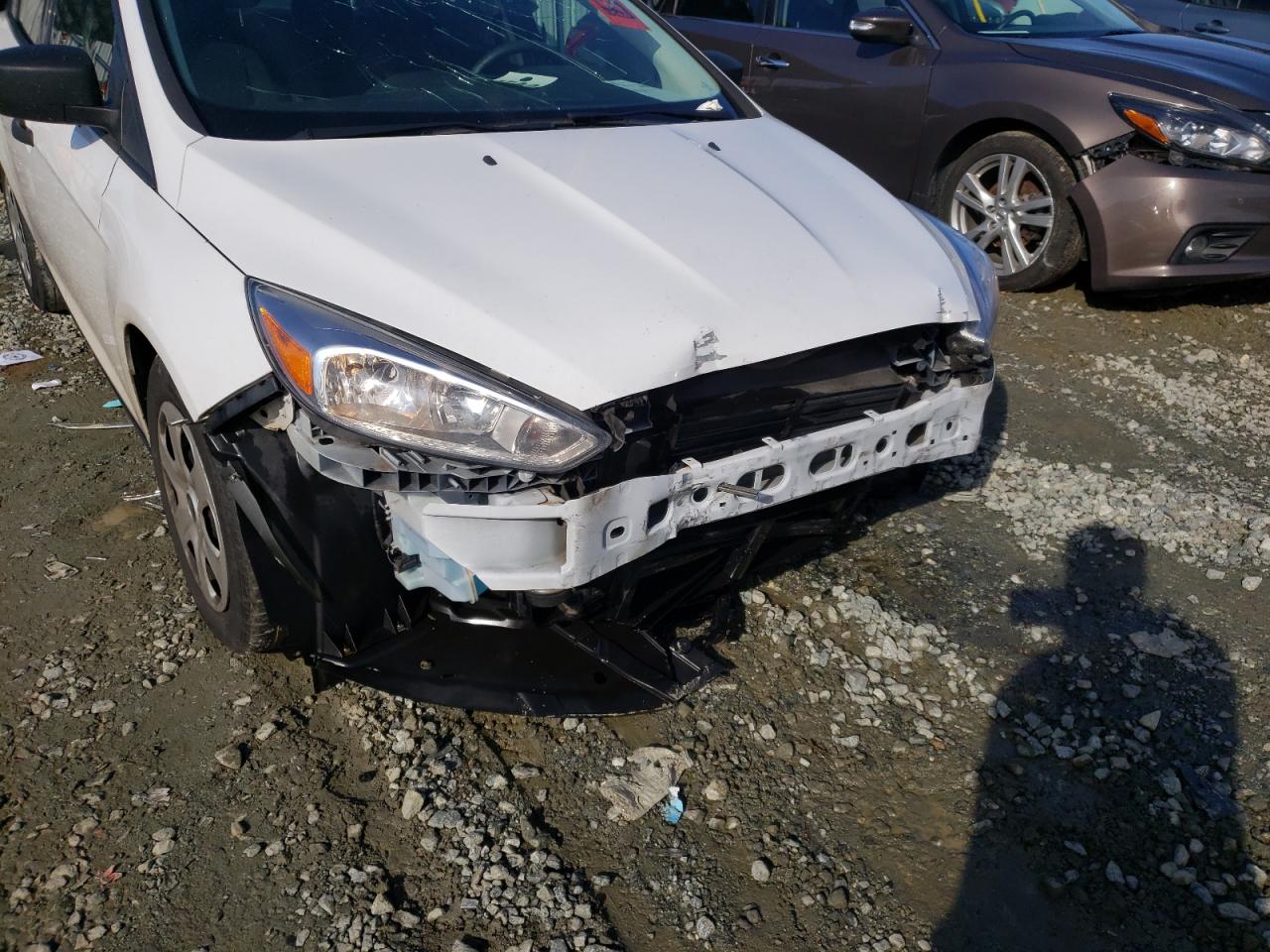 Photo 9 from auction – 2018 FORD FOCUS S with VIN 1FADP3E20JL284390