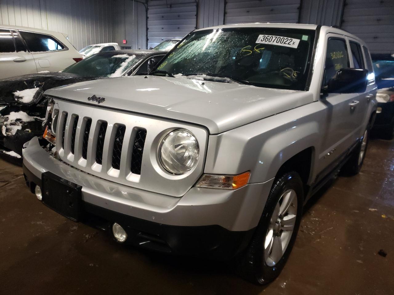 Photo 2 from auction – 2012 JEEP PATRIOT LA with VIN 1C4NJRFB1CD558680