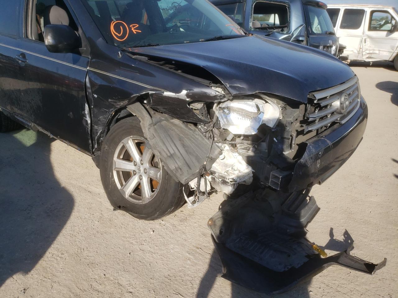 Photo 9 from auction – 2010 TOYOTA HIGHLANDER with VIN 5TDZK3EHXAS010678